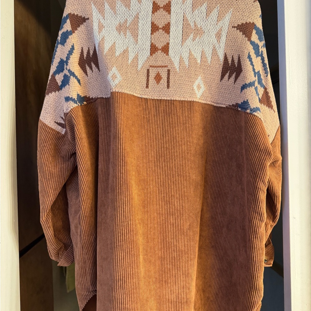 Pink Lily women’s Tan and Cream Aztec shirt jacket